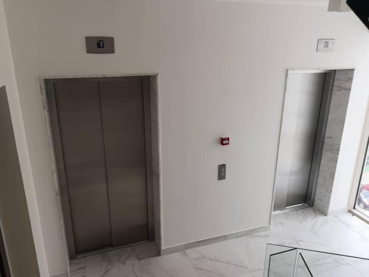 Apartments Lux ブドヴァ エクステリア 写真